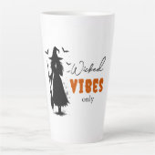 "Nur Wicked Vibes" - Halloween Black Hexe - Milchtasse (Vorderseite)
