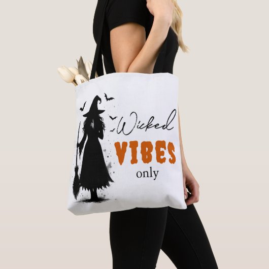"Nur Wicked Vibes" - Halloween Black Hexe - Tasche (Von Nahem)
