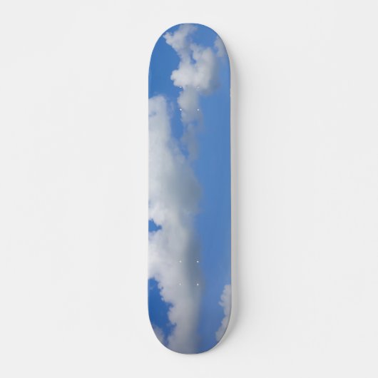 Nur Wolken Skateboard (Vorne)