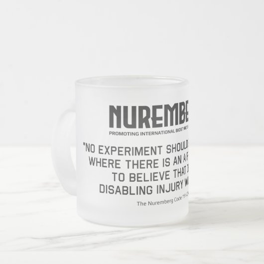 Nürnberger Kodex 1947 A. 5 Tasse aus Mattiertem Gl (Vorderseite Links)