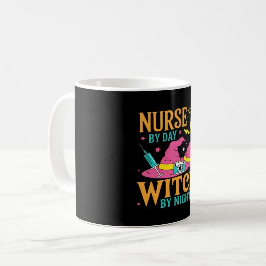 Nurse by Day, Witch by Night Cat Halloween Classic Kaffeetasse (Vorderseite Links)