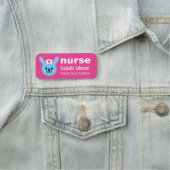 Nurse Custom Name Cute Rabbit Pink Namensschild (Beispiel)