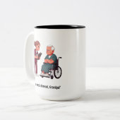 Nurse Dealing With Self Entitled Elderly Patient Zweifarbige Tasse (Vorderseite Links)