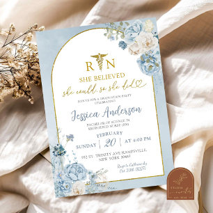 Nurse Dusty Blue Floral Abschluss Einladung