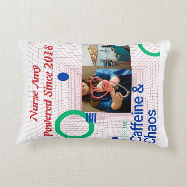 Nurse Fuel Throw Kissen - Koffein & Chaos Funny (Rückseite)