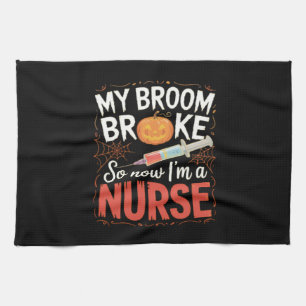 Nurse Funny Halloween Nursing Essential T - Shirt Geschirrtuch