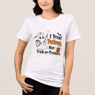 Nurse Geist Halloween-Süßigkeiten oder Saures T-Sh Tri-Blend Shirt