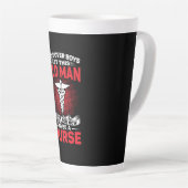 Nurse Gift | Move Over Boys Let This Old Man Milchtasse (Rechte Ecke)
