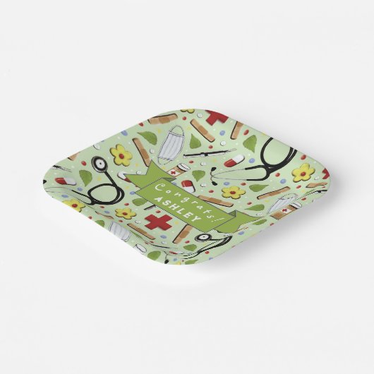 Nurse Graduation Party Pappteller (Gewinkelt)