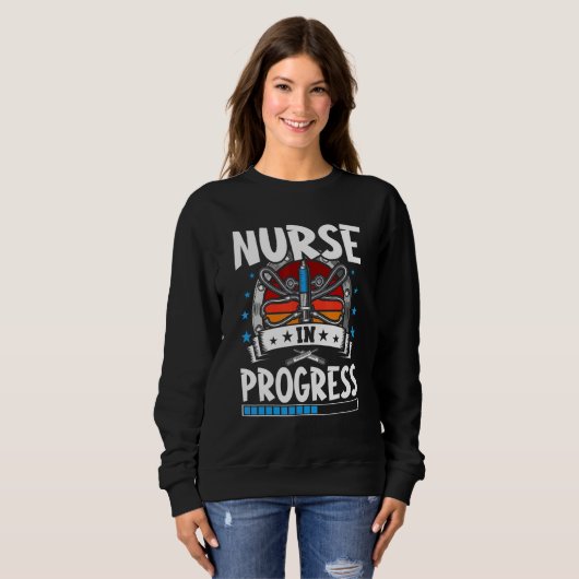 Nurse In Progress Trainee Student Sweatshirt (Vorne ganz)