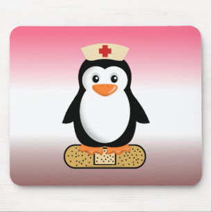 Nurse Penguin (ohne Bandaid) Mousepad