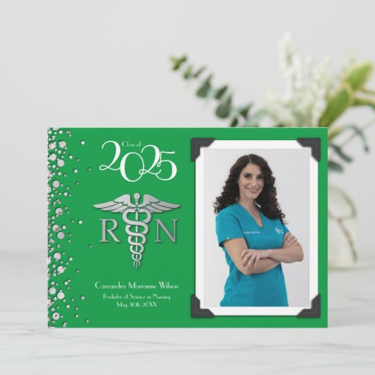Nurse Silver Abschluss Ankündigung Grün (Stehend Vorderseite)
