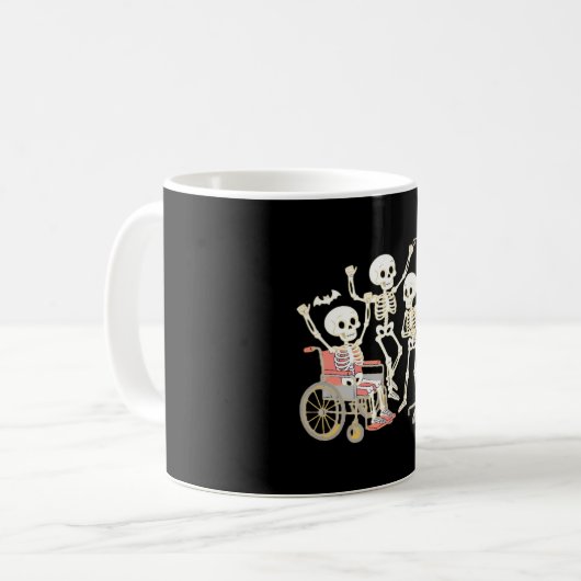 Nurse Skeleton Funny Halloween Healthcare Essentia Kaffeetasse (Vorderseite Links)