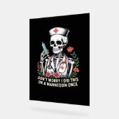 Nurse Skeleton Joke Spaß Halloween Essential T-Sh Acrylschild (Winkel)