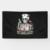 Nurse Skeleton Joke Spaß Halloween Essential T-Sh Banner (Horizontal)