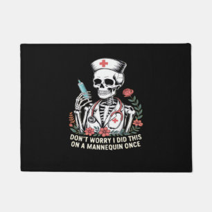 Nurse Skeleton Joke Spaß Halloween Essential T-Sh Fußmatte