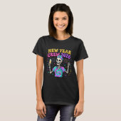 Nurse Skeleton New Year Crew 2026 Funny Er Icu Eve T-Shirt (Vorne ganz)