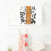 Nurse Tech - Halloween - mit Skelett, Hexe und Banner (Insitu)