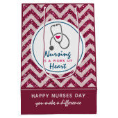Nurses Day Stethoscope von Red Zickzack Mittlere Geschenktüte (Rückseite)