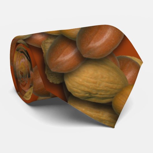 Nussartige Krawatte (Gerollt)