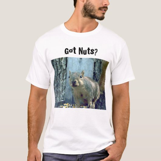 Nüsse got? T-Shirt (Vorderseite)
