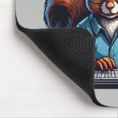 Nüsse im Büro - lustiger Arbeitsplatz Eichhörnchen Mousepad (Ecke)