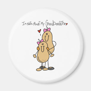 Nüsse über meine Enkelin Magnet