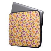 Nüsse und Blätter Herbstmuster Laptopschutzhülle (Vorderseite Links)