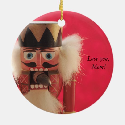 Nussknacker mit Eichenrundschmuck Keramik Ornament (Hinten)