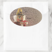 Nussknacker mit silbernen Geschenketiketten Ovaler Aufkleber (Tasche)