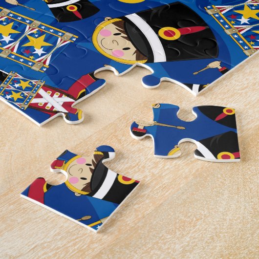 Nussknacker-Soldat, der Trommel-Puzzlen spielt Puzzle (Seite)