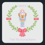 Nutcracker Christmas Quadratischer Aufkleber<br><div class="desc">Machen Sie Ihren Urlaub unvergesslich mit diesen skurrilen Nutcracker Weihnachtsaufklebern. Es ist Zeit für ein Zuckerpflaumenfest! Sie können dieses Design personalisieren,  indem Sie auf "Diese Vorlage personalisieren" klicken oder wenn Sie den Schriftart,  die Hintergrundfarben ändern oder die Designelemente anders anordnen möchten,  klicken Sie auf "Bearbeiten mit dem Entwurfswerkzeug".</div>