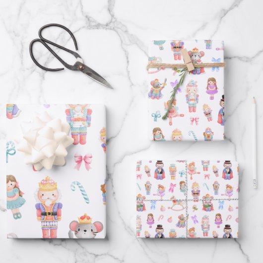 Nutcracker Muster Geschenkpapier Set (Vorderseite)
