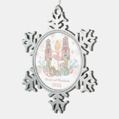 Nutcracker Pastell Pink Ballet Baby First Christma Schneeflocken Zinn-Ornament (Rechts)