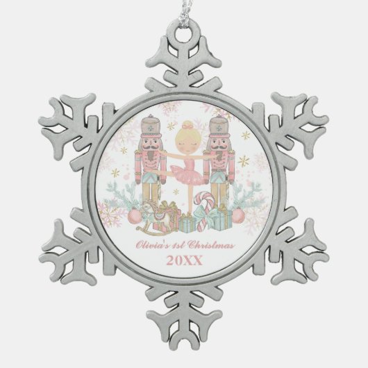 Nutcracker Pastell Pink Ballet Baby First Christma Schneeflocken Zinn-Ornament (Vorderseite)