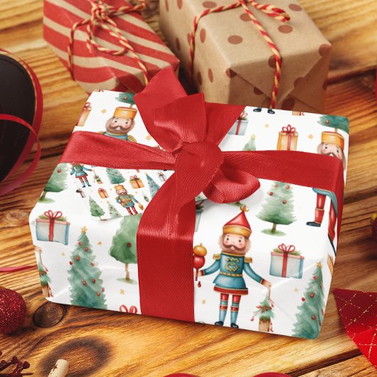 Nutcracker Presents & Christmas Greenery Geschenkpapier