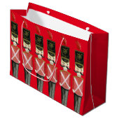 Nutcracker Soldiers Große Geschenktüte (Vorderseite Schrägansicht)