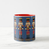 Nutcracker Toy Soldier Drummer Blue Pattern Zweifarbige Tasse (Mittel)