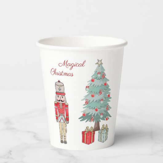 Nutcracker, Weihnachtsbaum und Geschenke Pappbecher (Rückseite)