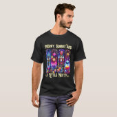 Nutcrackers Merry, Bright And A Little Nutty Funny T-Shirt (Vorne ganz)