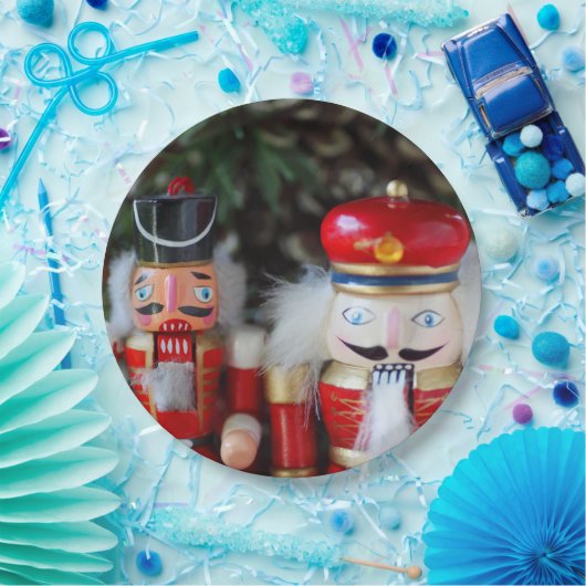 Nutcrackers mit Urlaubshintergrund Pappteller (Party)