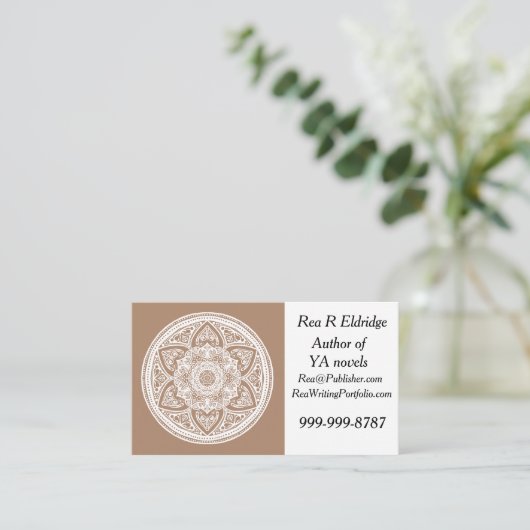 Nutmeg Mandala Visitenkarte (Stehend Vorderseite)