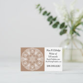 Nutmeg Mandala Visitenkarte (Stehend Vorderseite)