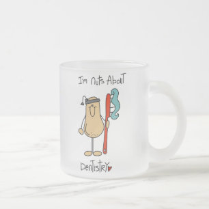 Nuts About Dentistry T-Shirts und Geschenke Mattglastasse