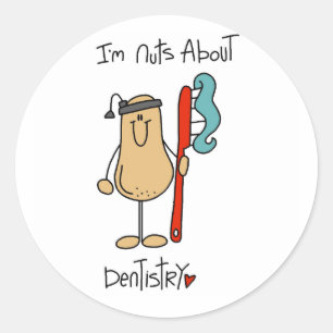 Nuts About Dentistry T-Shirts und Geschenke Runder Aufkleber