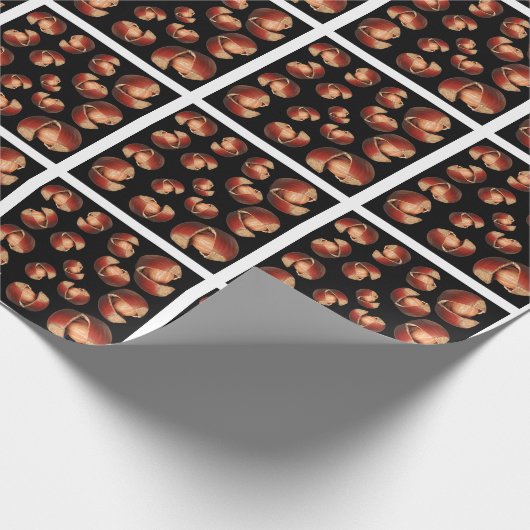 Nuts-Muster Geschenkpapier (Ecke)