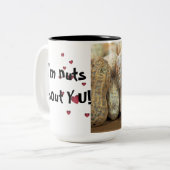 Nutty Couple Zweifarbige Tasse (Vorderseite Links)