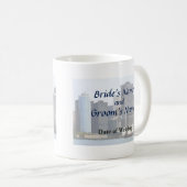 NY - Schooner gegen Manhattan Skyline Kaffeetasse (VorderseiteRechts)