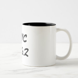 NYC 26,2 ZWEIFARBIGE TASSE