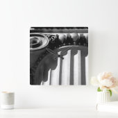 NYC Architecture III Quadratische Wanduhr (Zuhause)